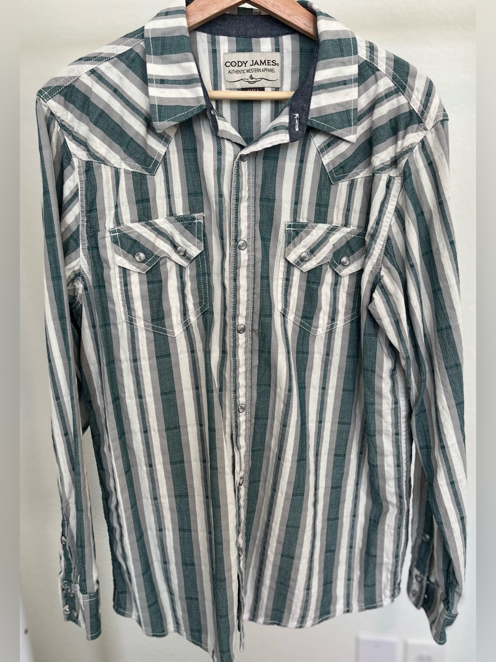 Cody James Green & White Striped Casual Button-Down Shirt
